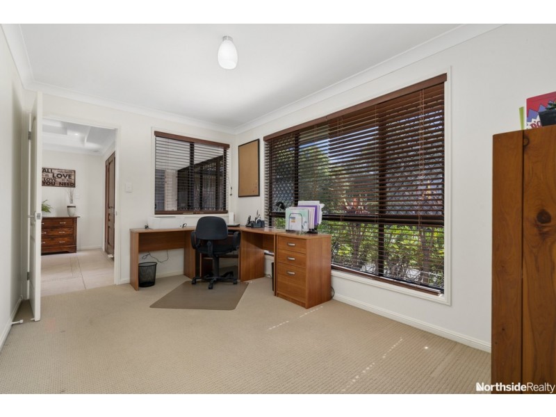 112 Bunya Park Dve, Eatons Hill QLD 4037