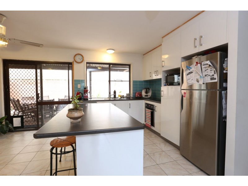 10 Heatherlea Street, Brendale QLD 4500