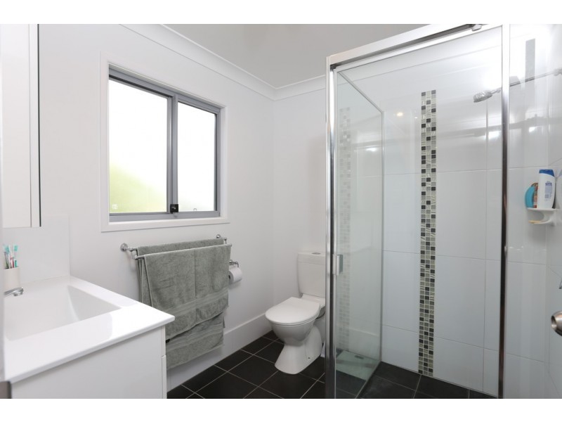 10 Heatherlea Street, Brendale QLD 4500