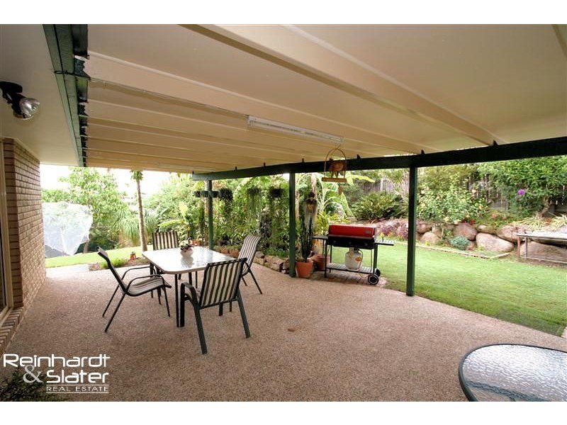 10 Marina Ct, Eatons Hill QLD 4037