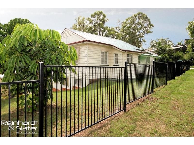 943 South Pine Rd, Everton Park QLD 4053