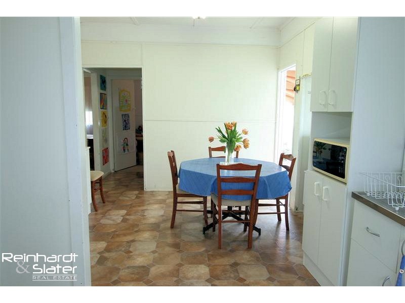 943 South Pine Rd, Everton Park QLD 4053