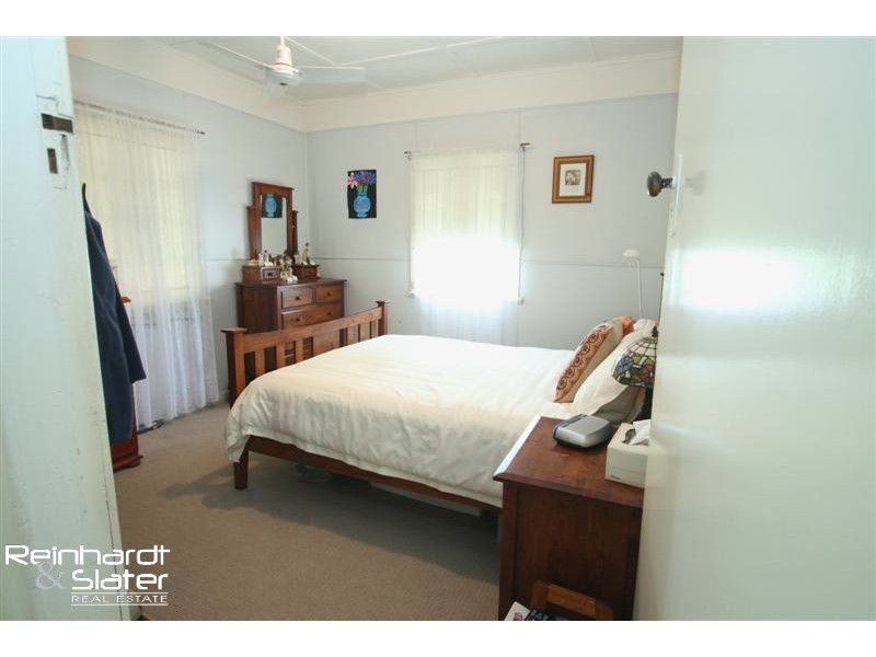 943 South Pine Rd, Everton Park QLD 4053