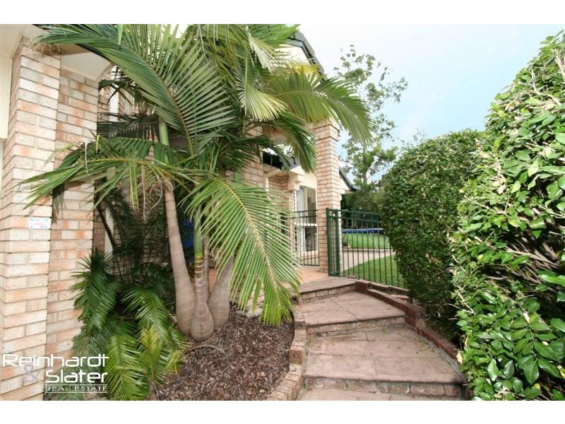 4 Monclair Ct, Albany Creek QLD 4035