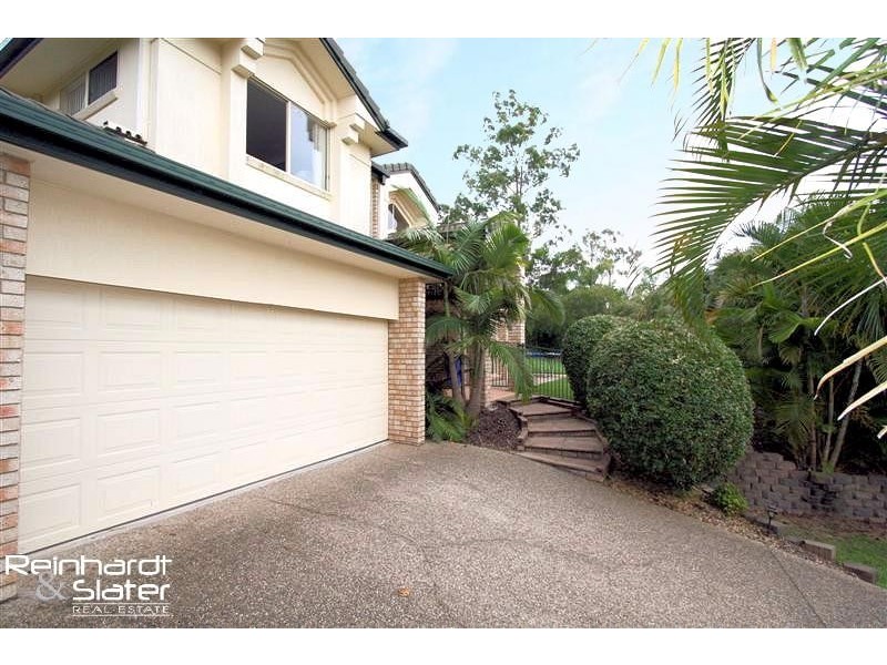 4 Monclair Ct, Albany Creek QLD 4035