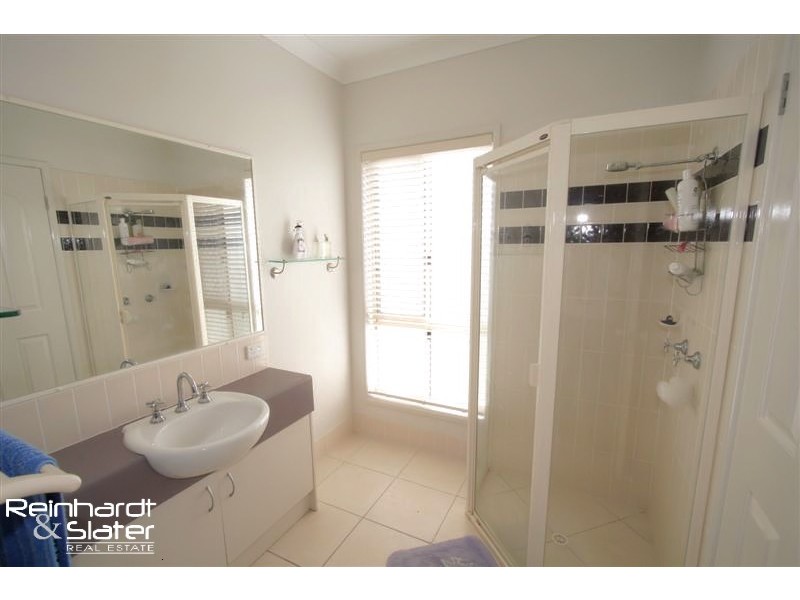 28 Cottonwood Cct, North Lakes QLD 4509