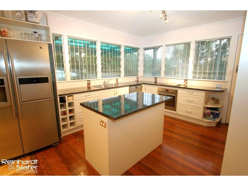 28  Larcombe St, Zillmere QLD 4034