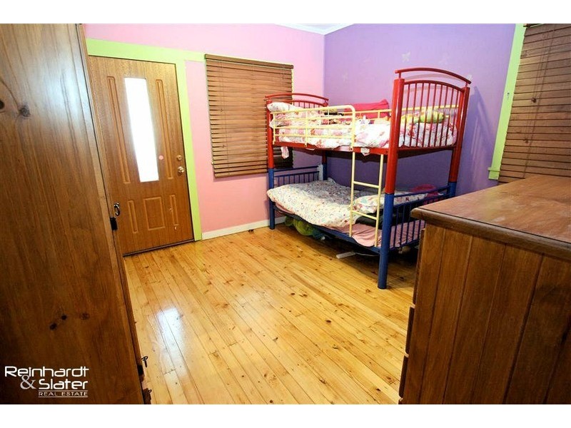 28  Larcombe St, Zillmere QLD 4034