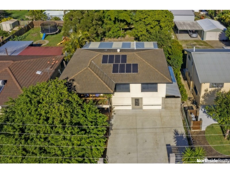 9 Crescent Ct, Albany Creek QLD 4035