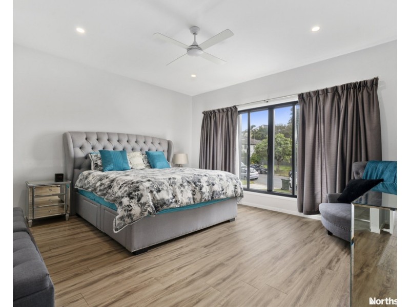 2 Drake St, Everton Park QLD 4053