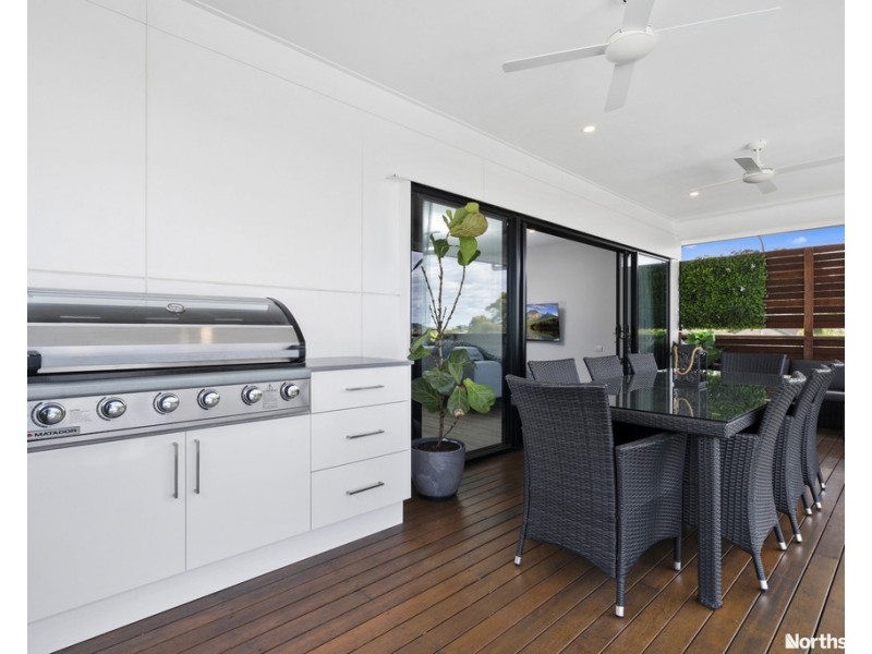 2 Drake St, Everton Park QLD 4053