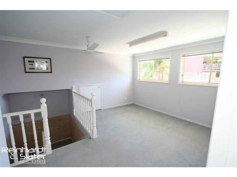 4 Kinross Pl, Ferny Grove QLD 4055