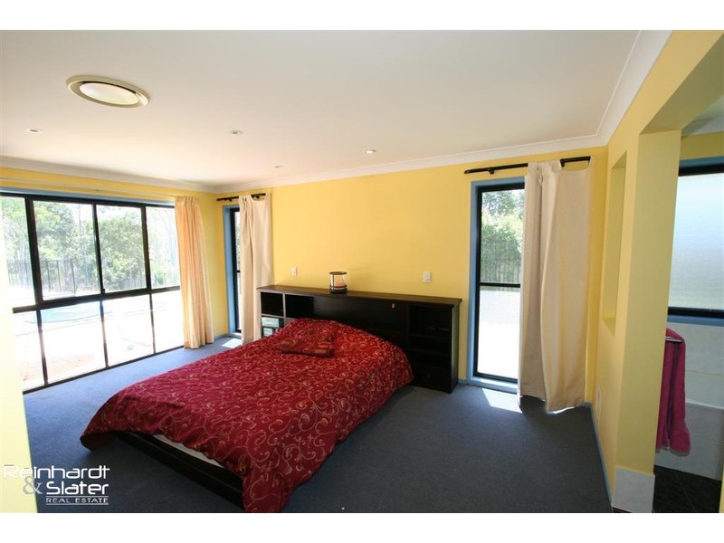 29 Hunter Cct, Petrie QLD 4502