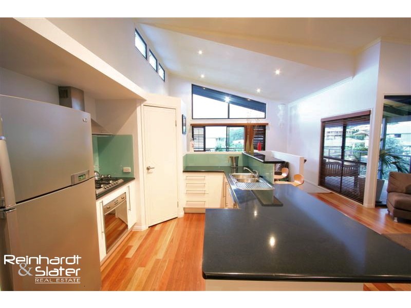 132 Saraband Dr, Eatons Hill QLD 4037