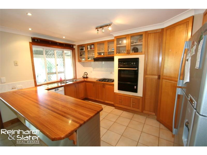 123 Church Rd, Eatons Hill QLD 4037