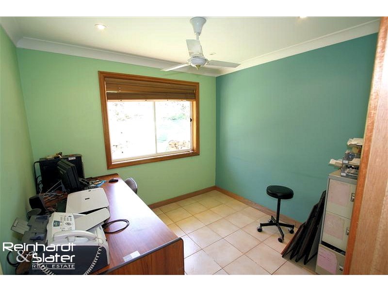 123 Church Rd, Eatons Hill QLD 4037
