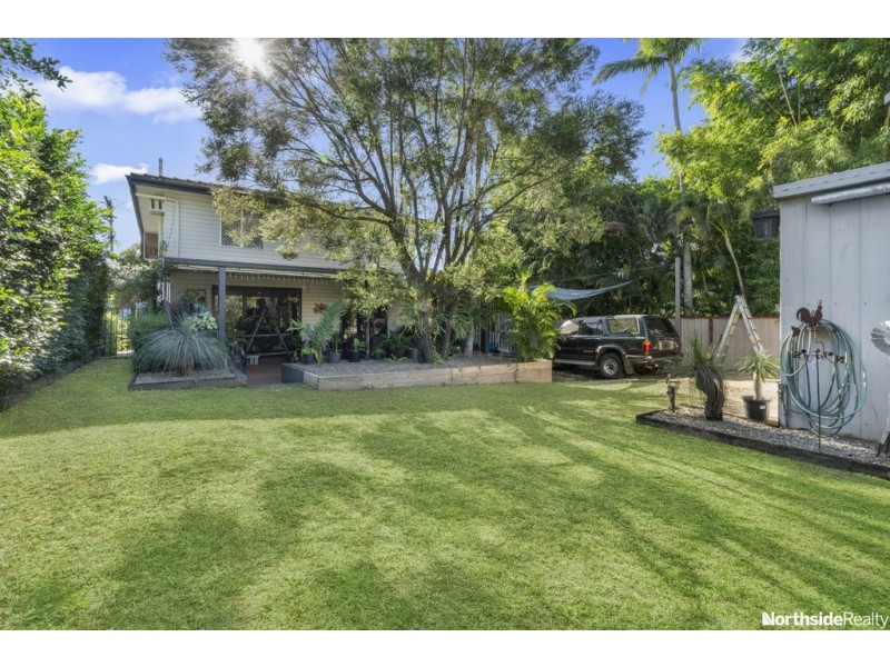 36 Gertrude St, Strathpine QLD 4500