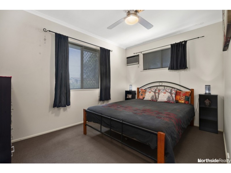 36 Gertrude St, Strathpine QLD 4500