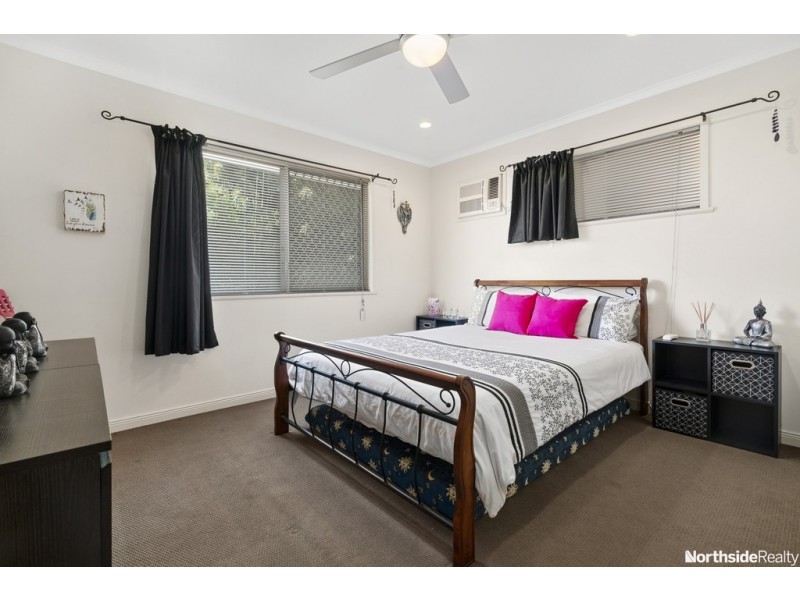 36 Gertrude St, Strathpine QLD 4500
