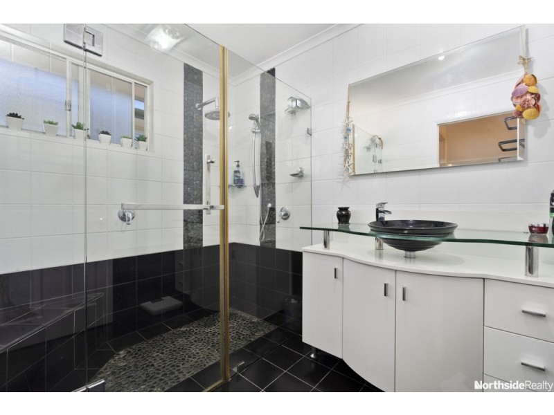 36 Gertrude St, Strathpine QLD 4500