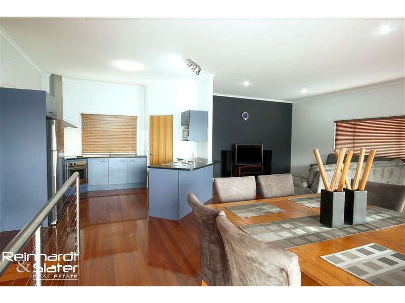5 Glendore Ct, Eatons Hill QLD 4037