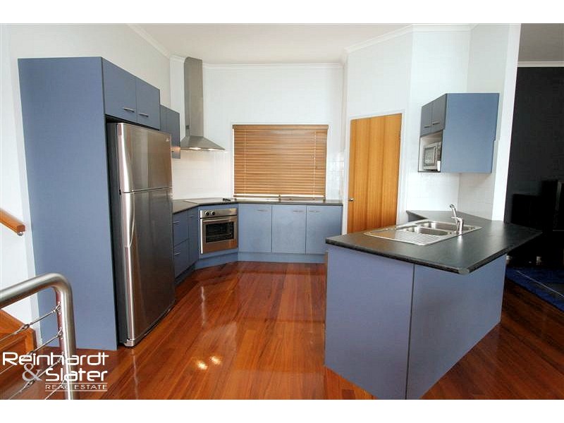 5 Glendore Ct, Eatons Hill QLD 4037