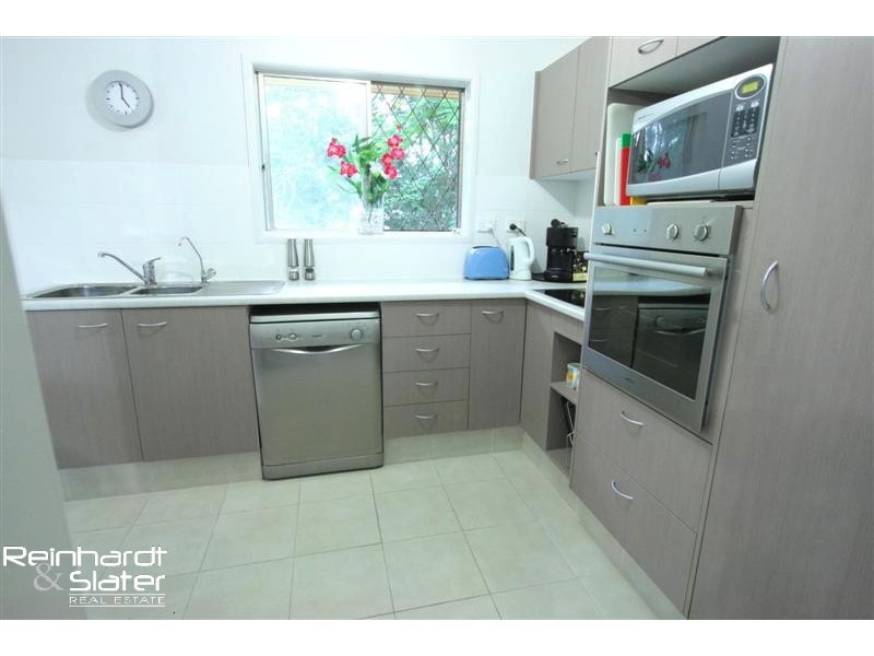 21 Bowen Ave, Albany Creek QLD 4035