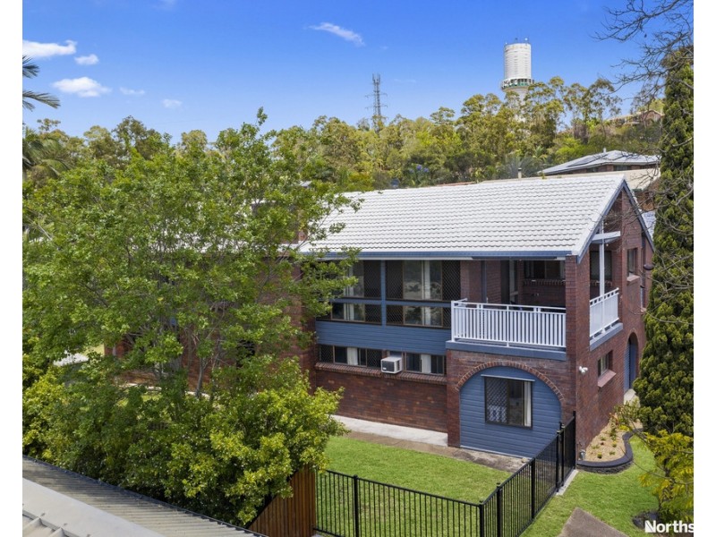 9 Janus Ct, Eatons Hill QLD 4037