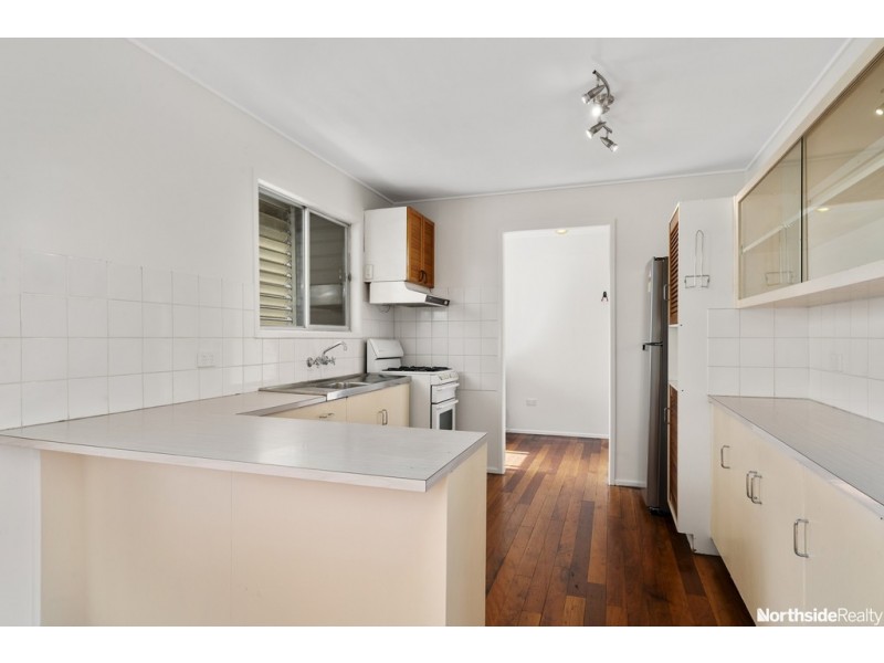 57 Bargo St, Arana Hills QLD 4054