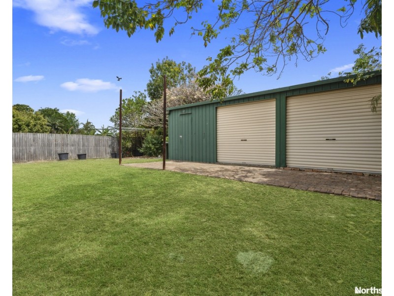 12 Myron St, Chermside QLD 4032