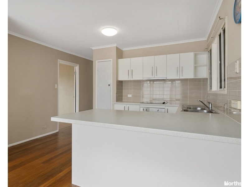 12 Myron St, Chermside QLD 4032