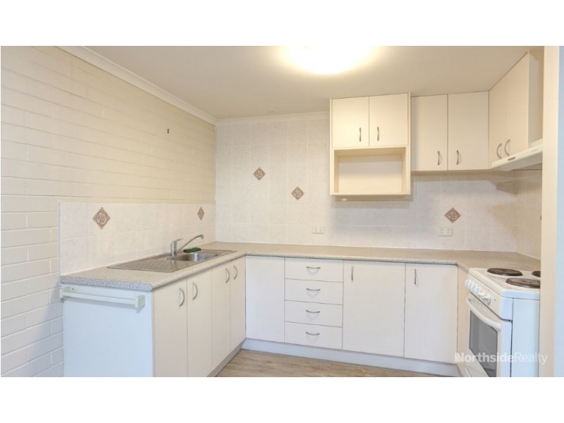 5 Bowen Ave, Albany Creek QLD 4035