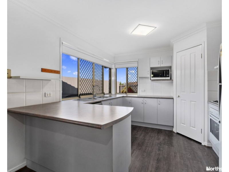 5 Faraday Ct, Kallangur QLD 4503