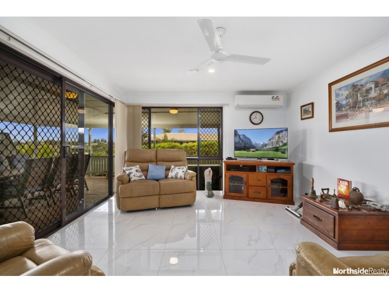 27 Daniel Street, Albany Creek QLD 4035