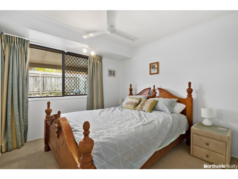 27 Daniel Street, Albany Creek QLD 4035