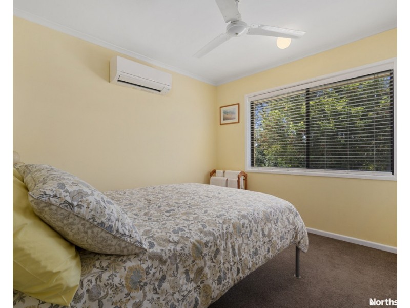 665 Albany Creek Rd, Albany Creek QLD 4035