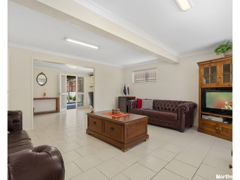 665 Albany Creek Rd, Albany Creek QLD 4035