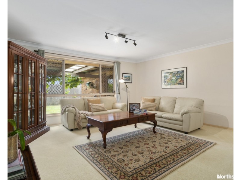 17 Yellowjack Cres, Albany Creek QLD 4035