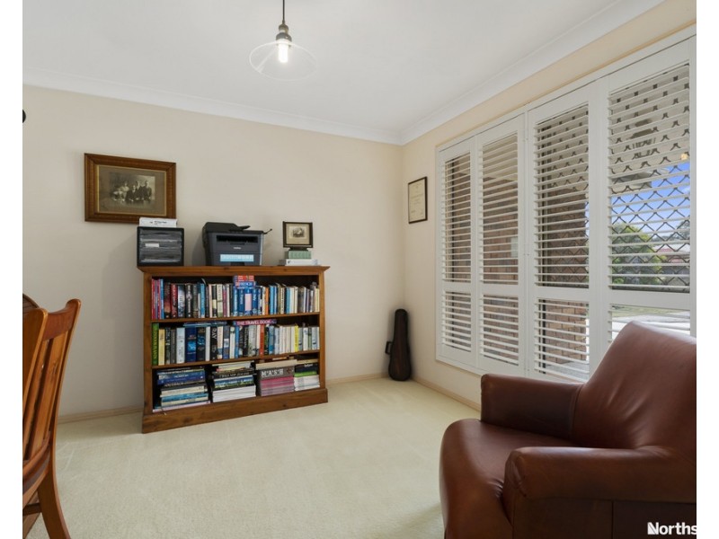 17 Yellowjack Cres, Albany Creek QLD 4035