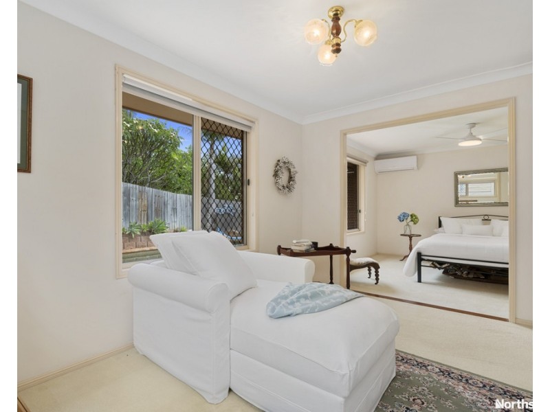 17 Yellowjack Cres, Albany Creek QLD 4035