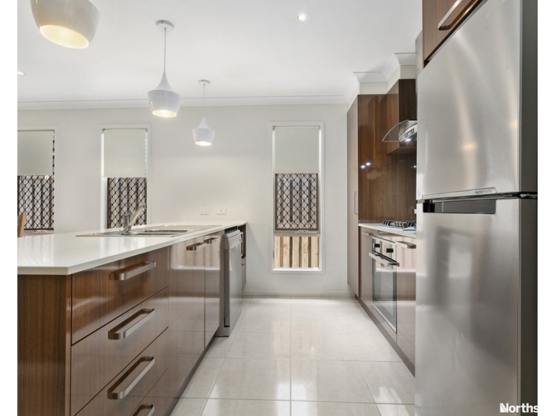 7 Gibraltar Ct, Fitzgibbon QLD 4018