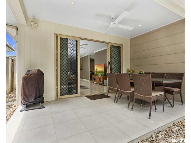 7 Gibraltar Ct, Fitzgibbon QLD 4018