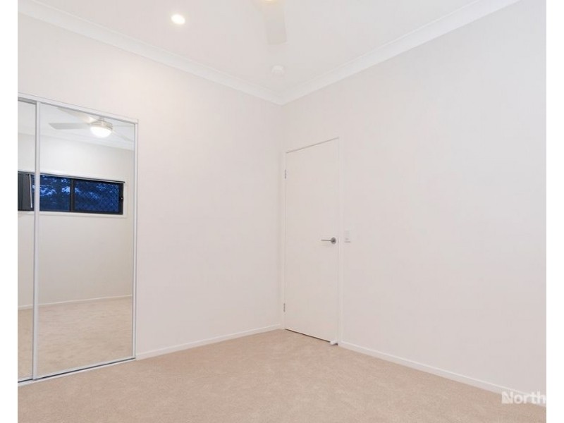 7a Willow St, Albany Creek QLD 4035