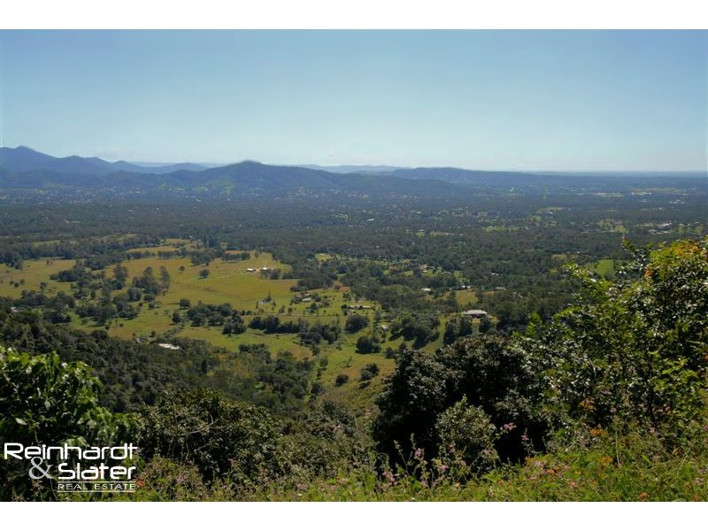 1088 Mt Nebo Rd, Jollys Lookout QLD 4520