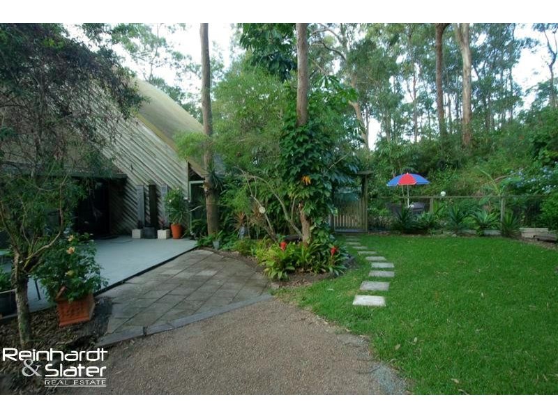 1088 Mt Nebo Rd, Jollys Lookout, Samford QLD 4520