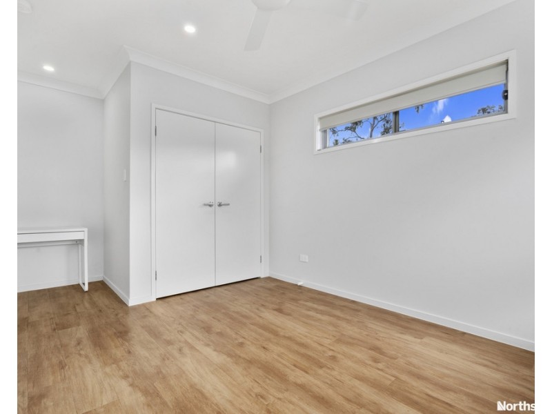 8/5 Pine Valley Dve, Joyner QLD 4500