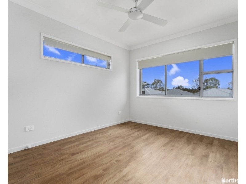 8/5 Pine Valley Dve, Joyner QLD 4500