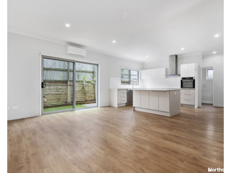 8/5 Pine Valley Dve, Joyner QLD 4500