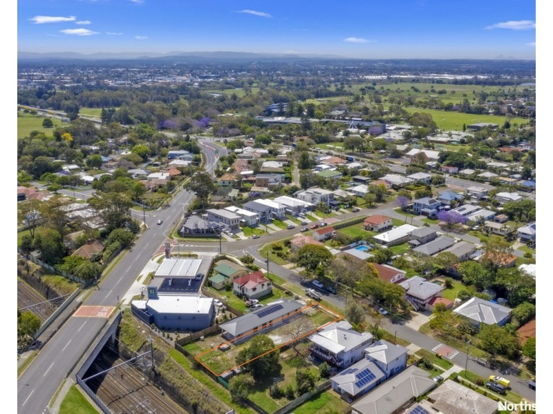 11 Hellen st, Bald Hills QLD 4036