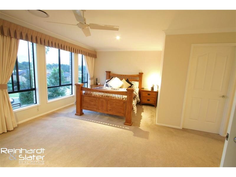 10 Bayberry Cr, Warner QLD 4500